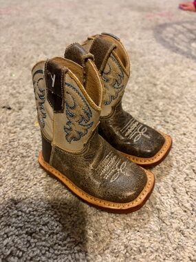 Infant size 2 Cowboy boots